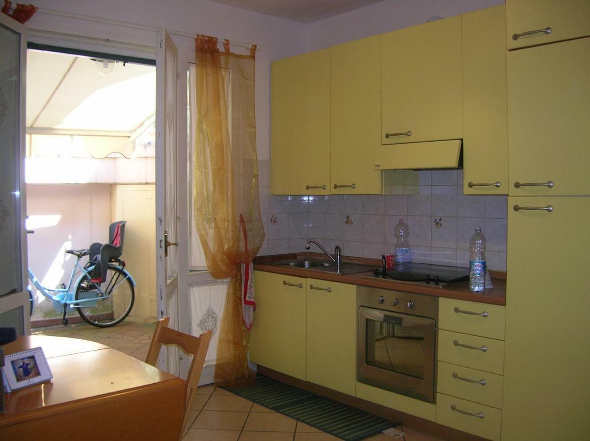 Bilocale Centro Storico Apartment Pesaro Exterior photo