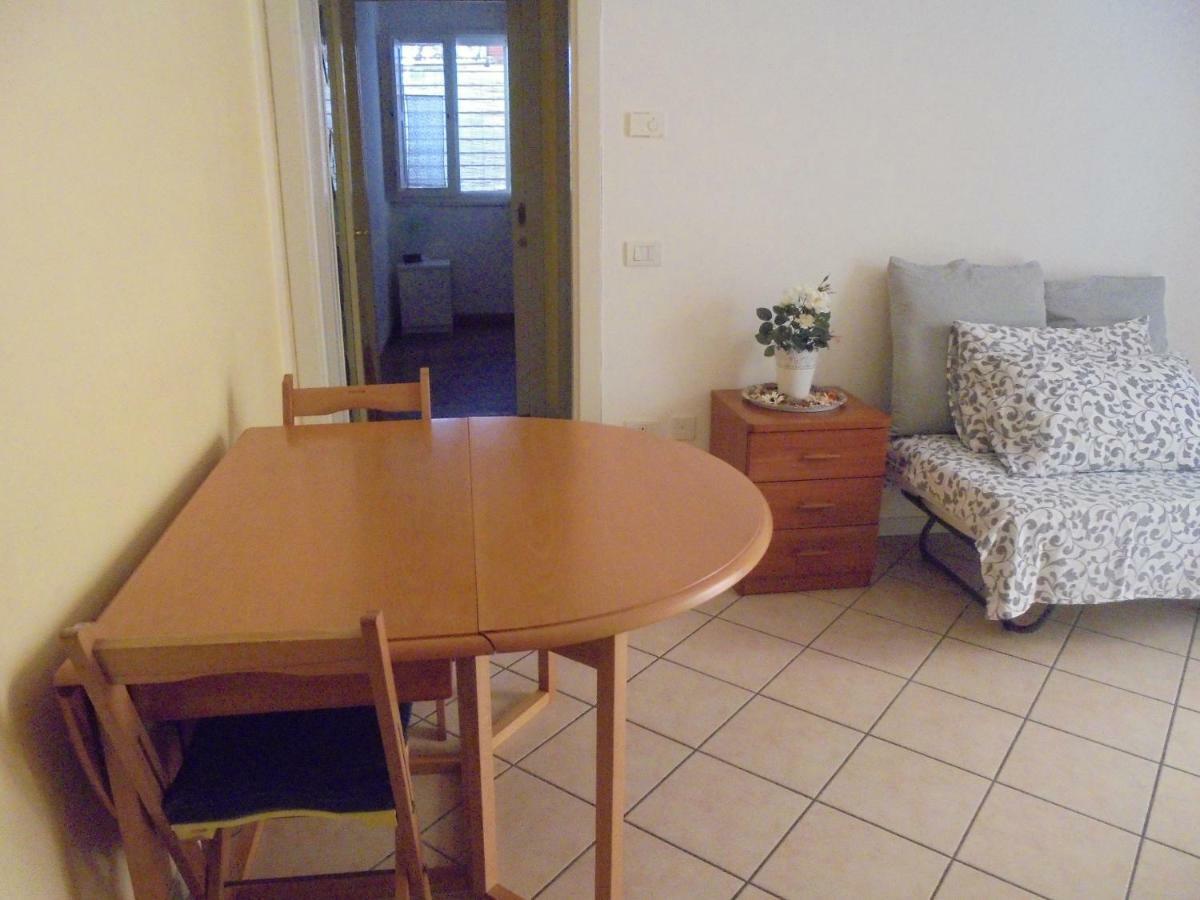 Bilocale Centro Storico Apartment Pesaro Exterior photo